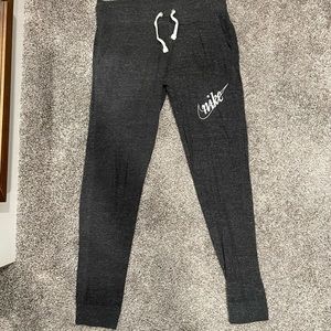 Nike Slim Fit Joggers